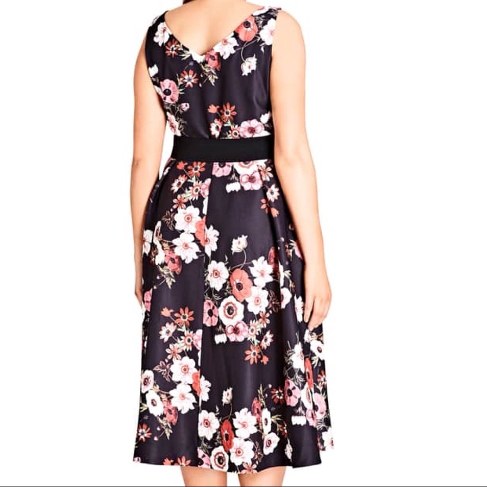 HP  NWOT CITY CHIC Poppy Blossom Dress Sz 16 - Picture 2 of 8